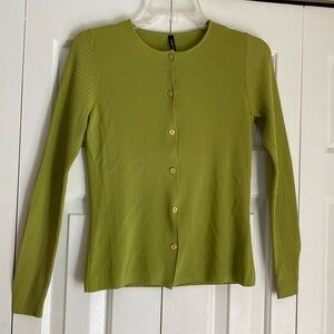 Adorable lime green cardigan, size XS